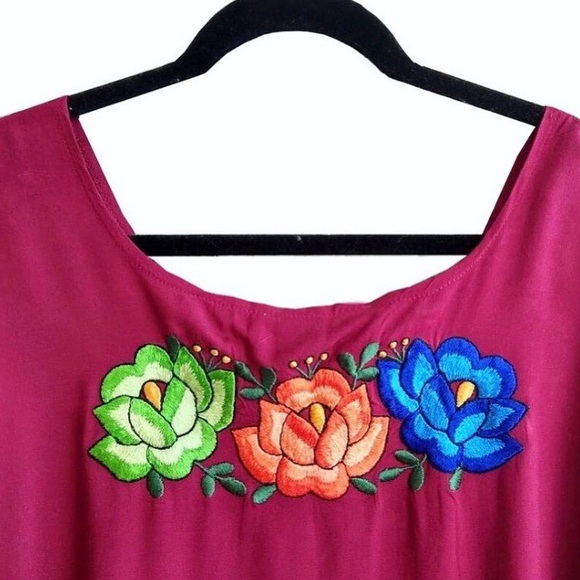 Boho bohemian Mexican Embroidered Blouse - Picture 3 of 7